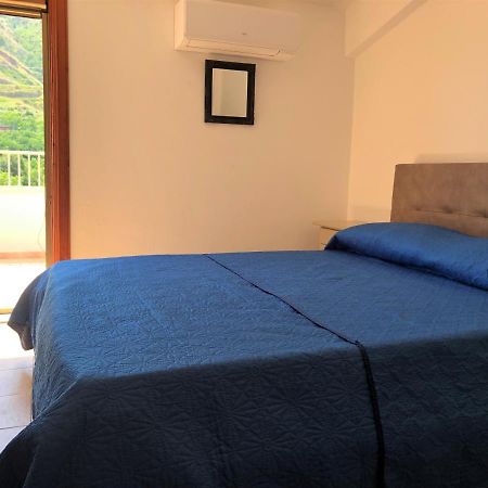 Appartement Penthouse Mare E Monti à Tropea Extérieur photo