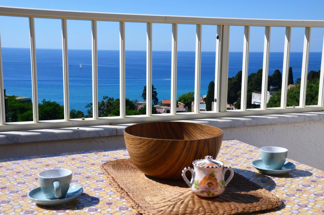 Appartement Penthouse Mare E Monti à Tropea Extérieur photo