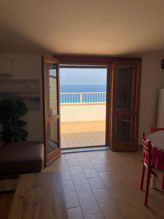 Appartement Penthouse Mare E Monti à Tropea Extérieur photo